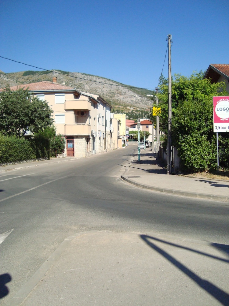 Photo 38