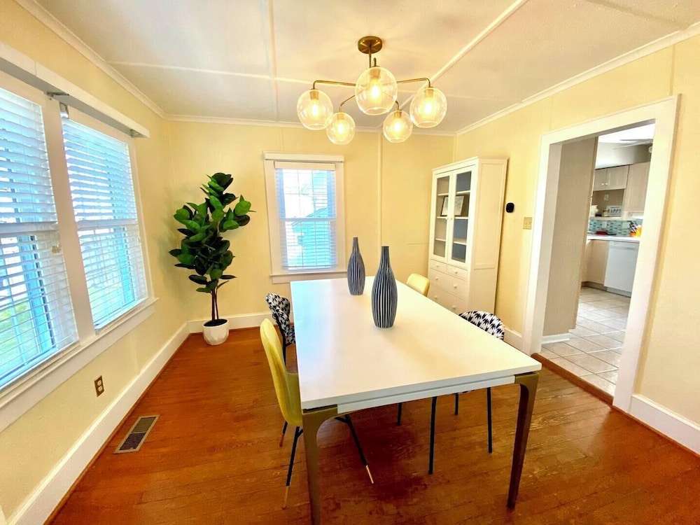 Bayard Avenue 304