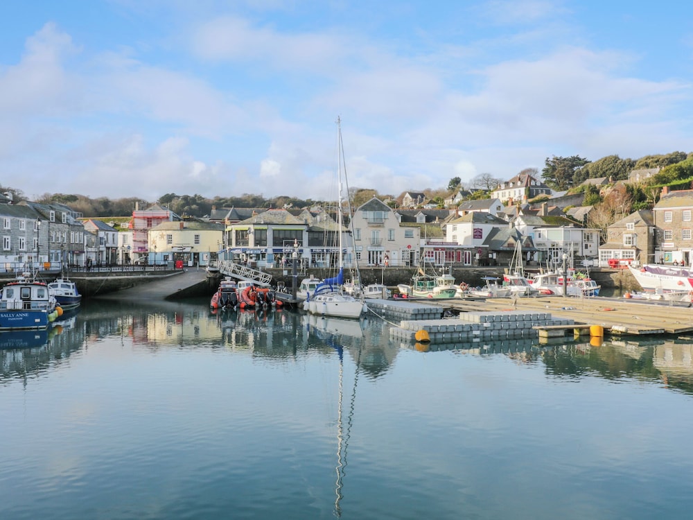 Cornish Holiday at Atlantic Bays