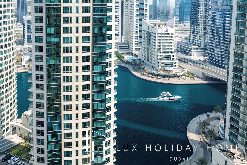 LUX The JBR Central Suite