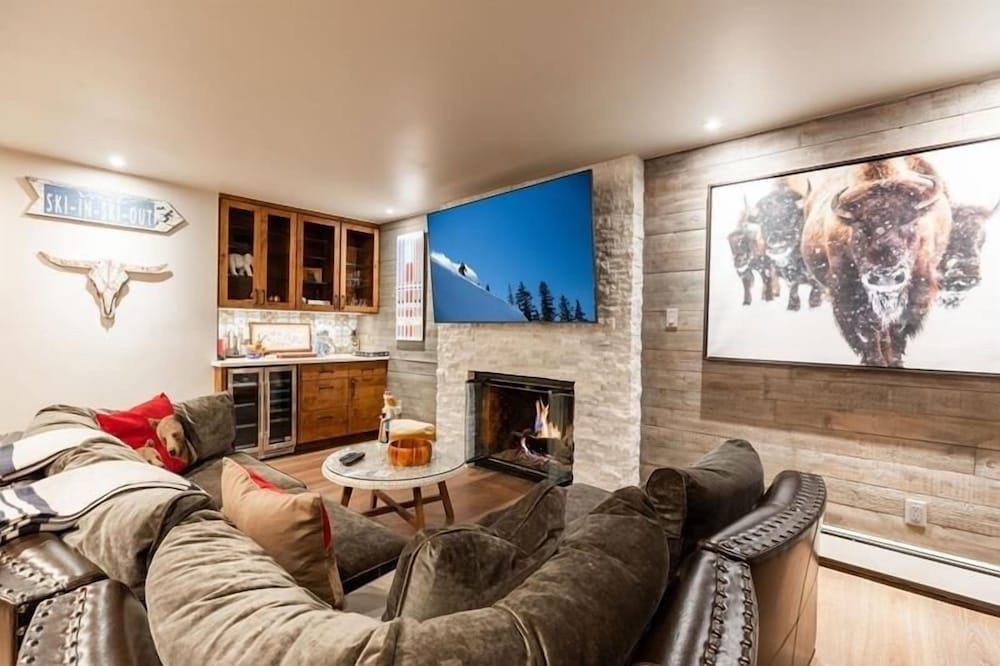 Stunning Vail Ski Resort CO Condos