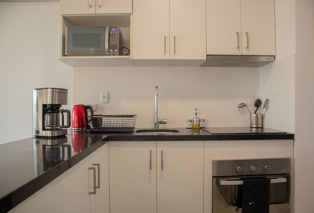 w Minimalist 2BR w Balcony in Barranco
