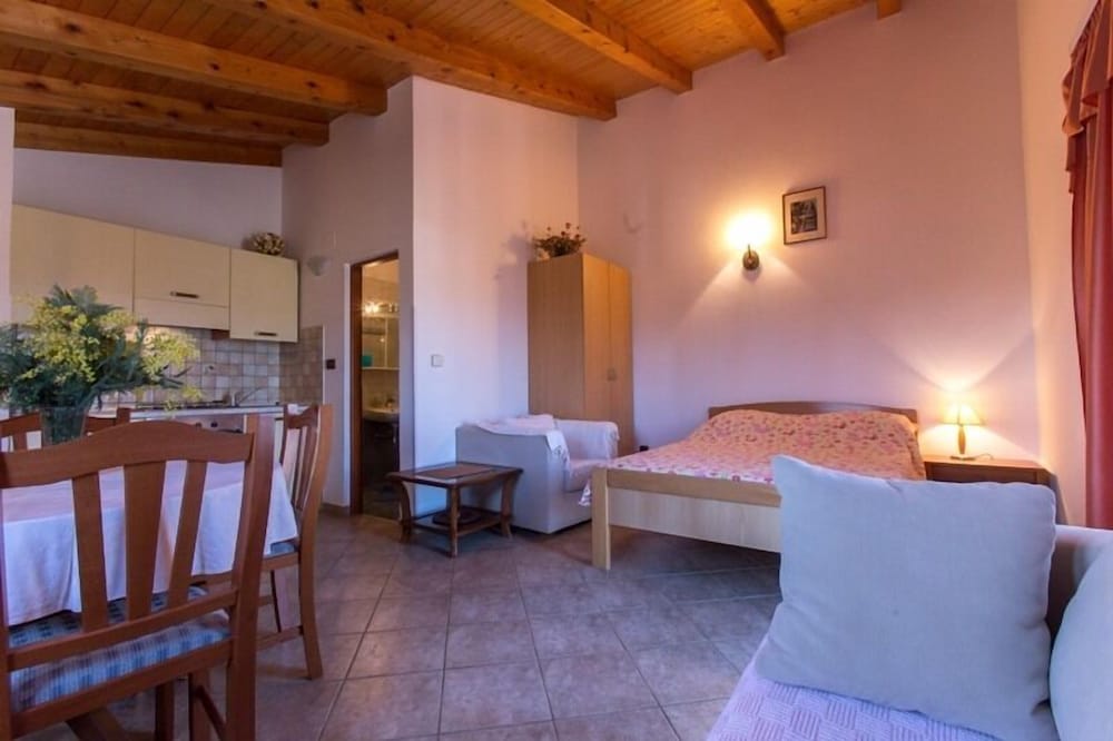 Villa Mara
