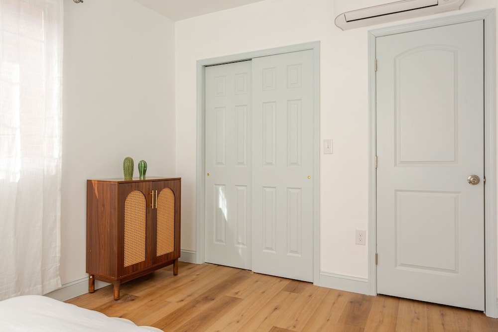Cozy Stay near Fishtown & City Center