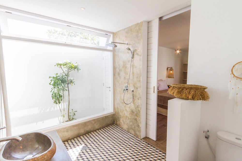 Villa M by Alfred in Bali - Stunning Family Villa With Pool at Seminyak Beach