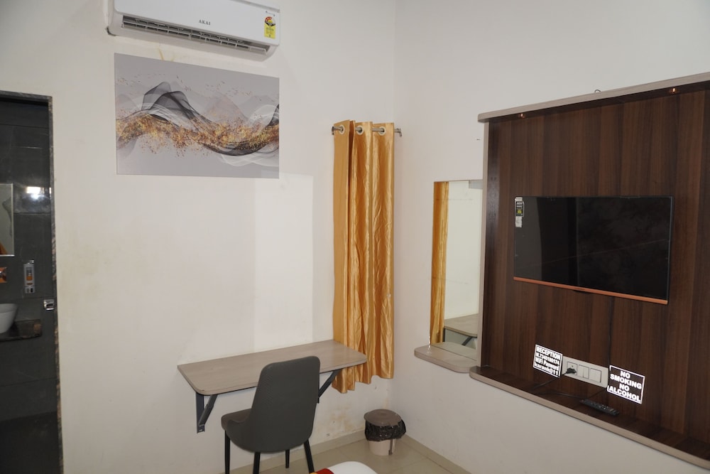 Hotel Hanuman Palace
