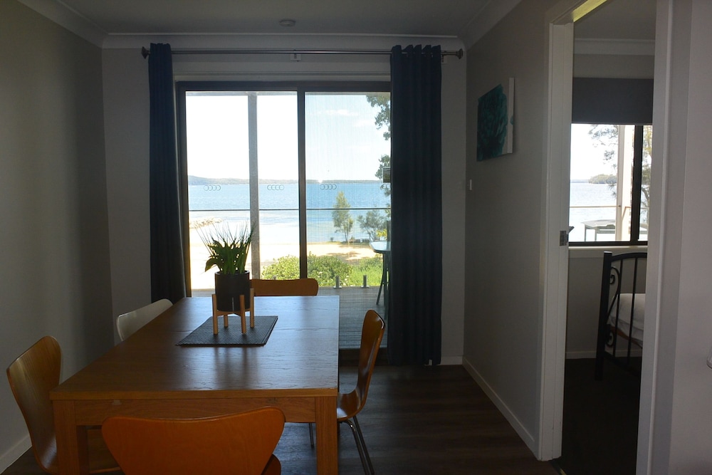 Dungowan Waterfront Apartments