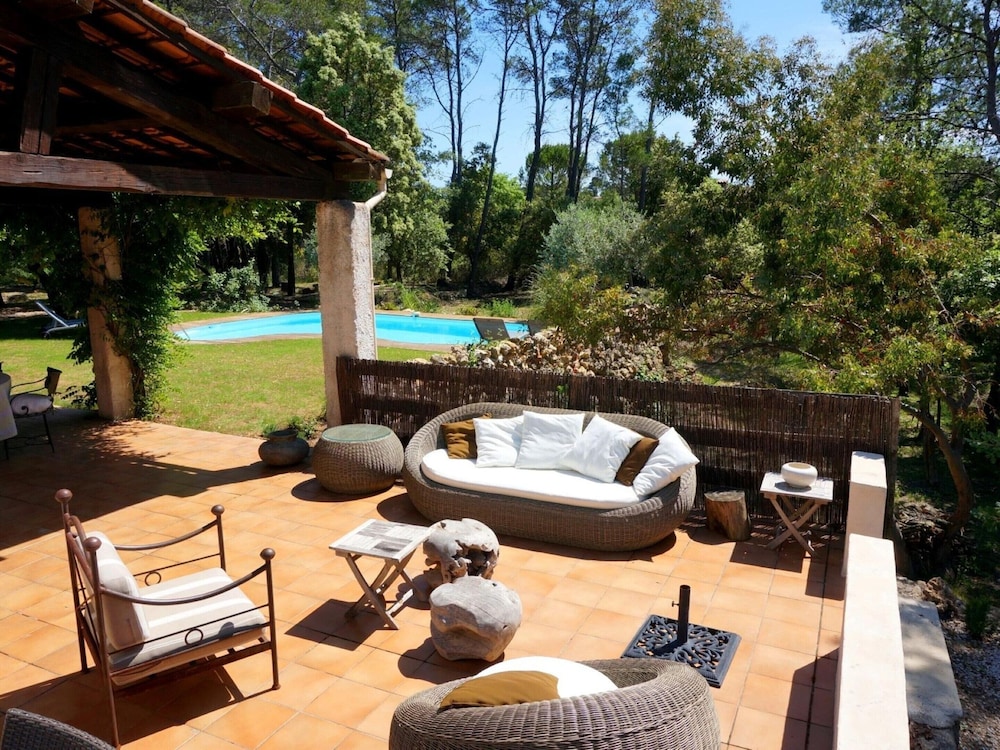 Holiday Home in Lorgues With Private Pool