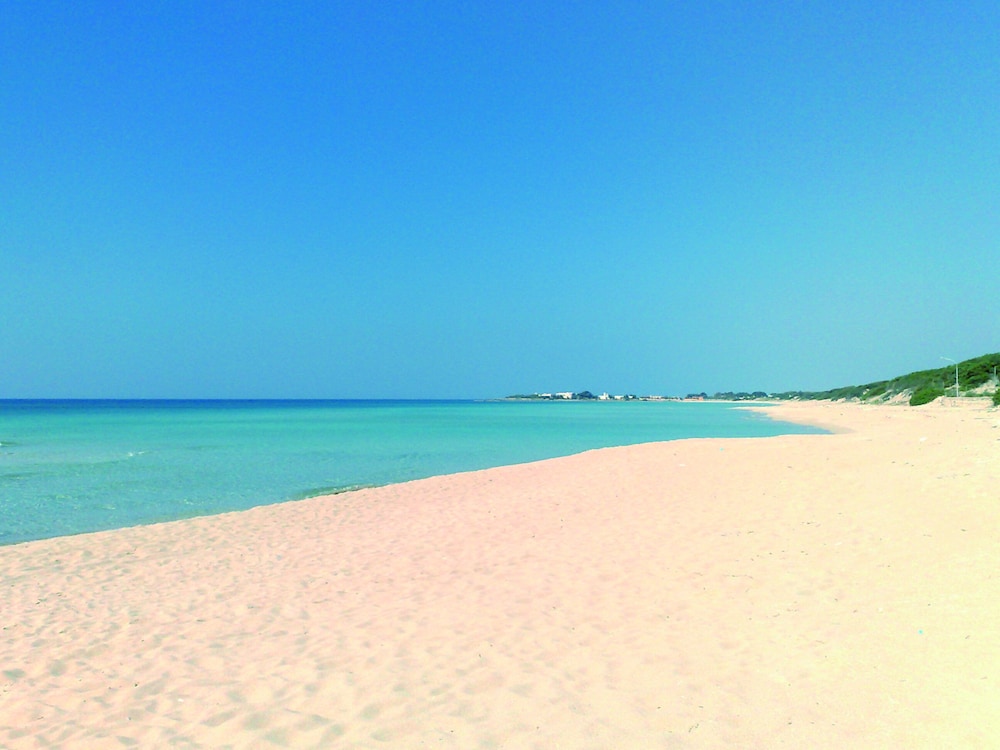 Angel Bay bb Punta Prosciutto is Located in the Heart of Punta Prosciutto