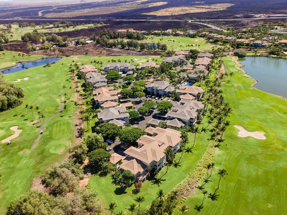 Paradise Getaway- Golf Course and Lake Views -vrkcv
