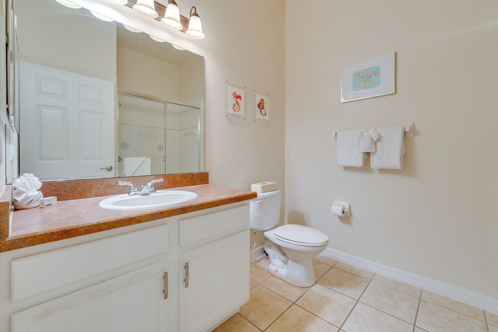 Balcony & Beach Access: Bahama Bay Resort Condo!