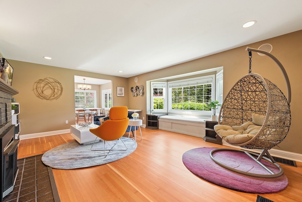 Private park in a cozy home next to I-90 huge yard