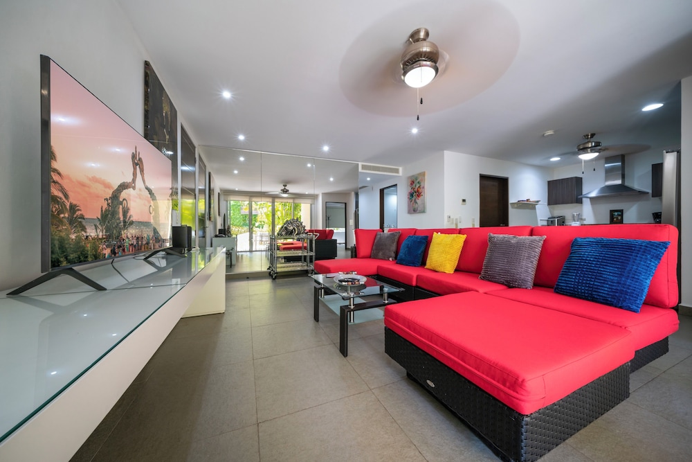 Condo de 3 habitaciones y 4 albercas