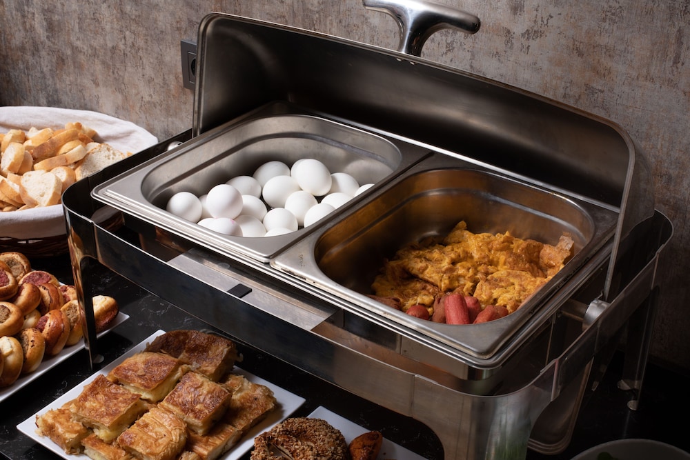 Pianoforte by Febor Otelleri ve Spa - Image 58