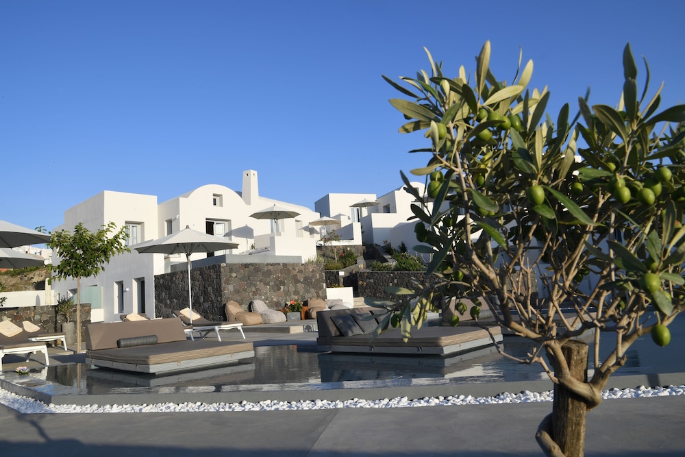 Nova Luxury Suites