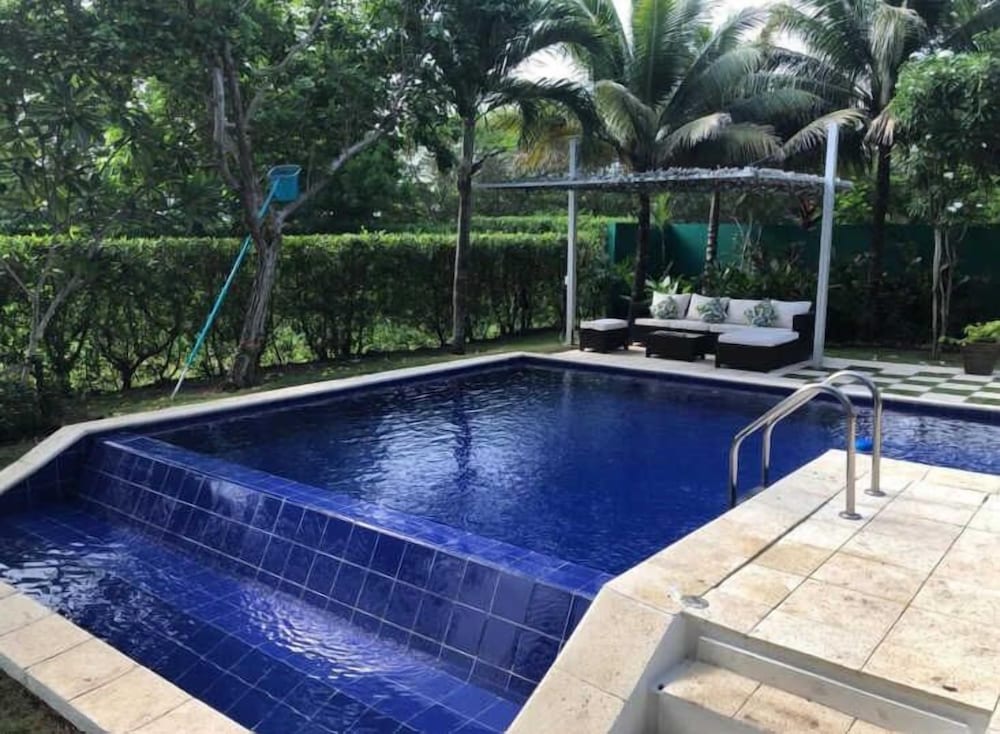 NOK Luxury 4BR Pool Villa in Manzanillo Cartagena
