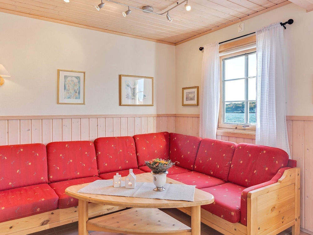 6 Person Holiday Home in Brekstad