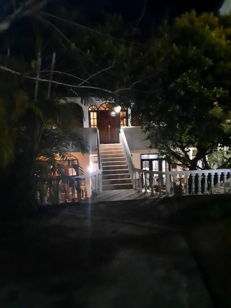 Bright Sunshine Guest House view 5