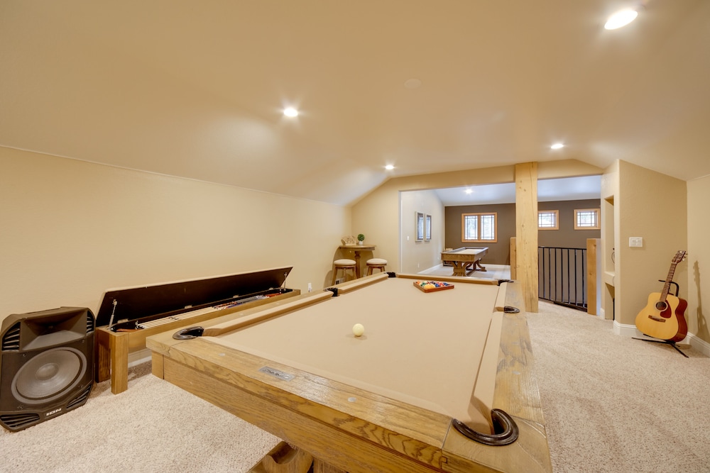 Reno Vacations - Sleek Reno-lake Tahoe Retreat, 4 Mi to Ski Mt Rose - Property Image 1