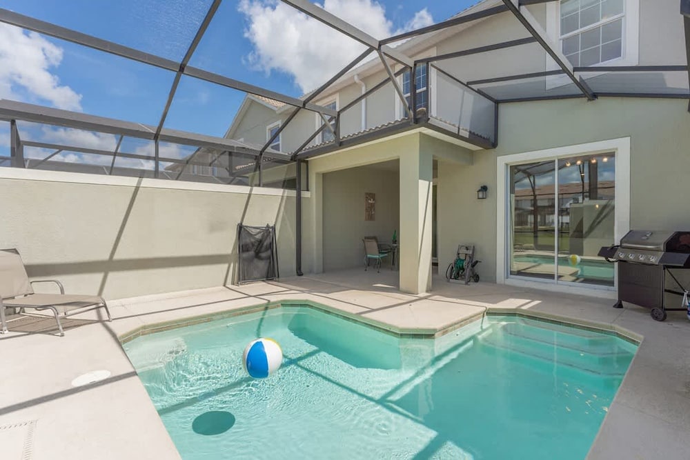 Amazing Resort Near Disney 4BR Townhome