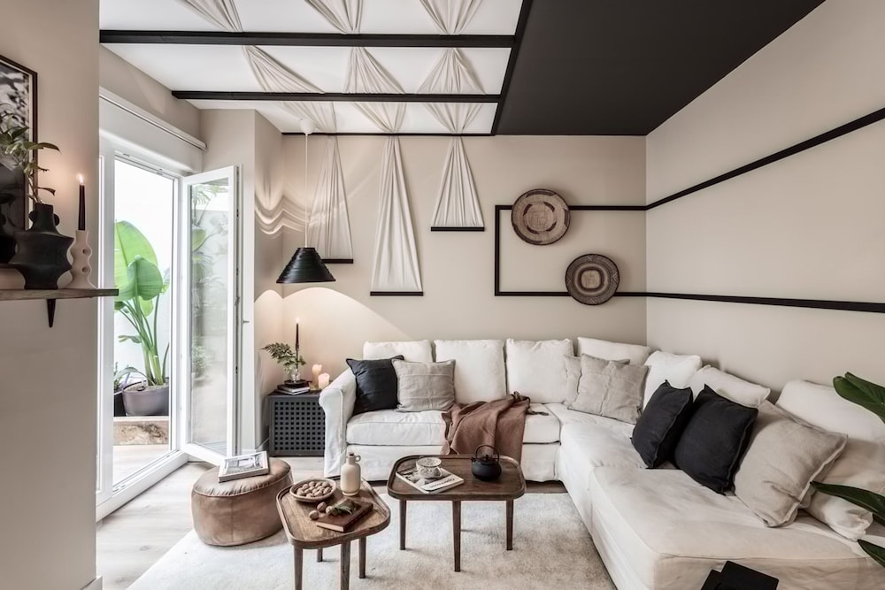 Kindo - 2 Bedrooms in Goya