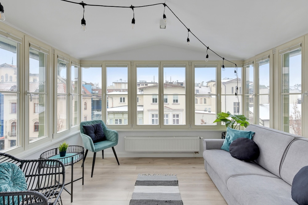 Grand Apartments
