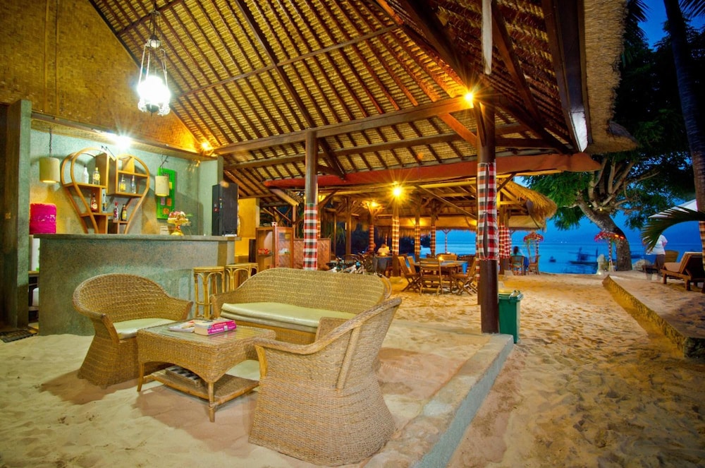 Lumbung Bali Huts