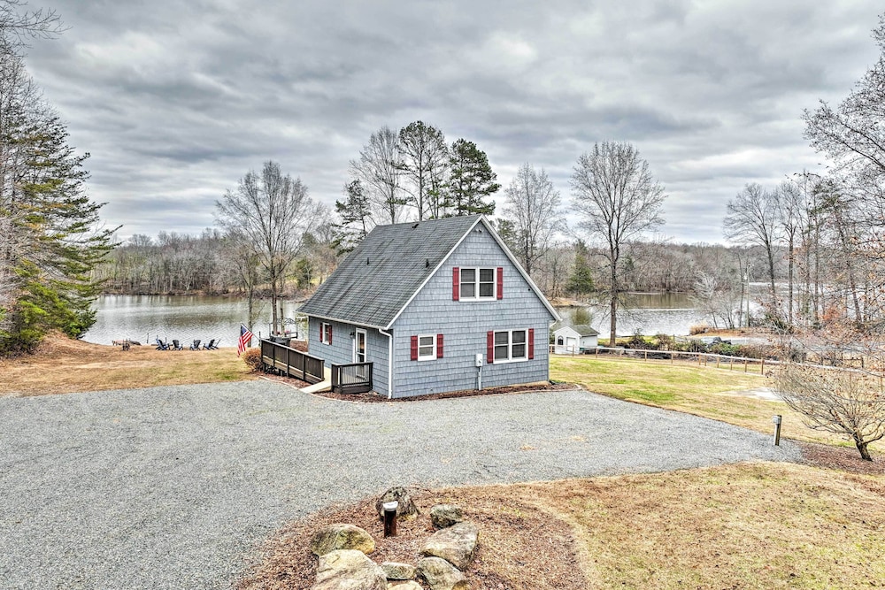Waterfront, Deck: Peaceful Louisa Cottage Escape view 5