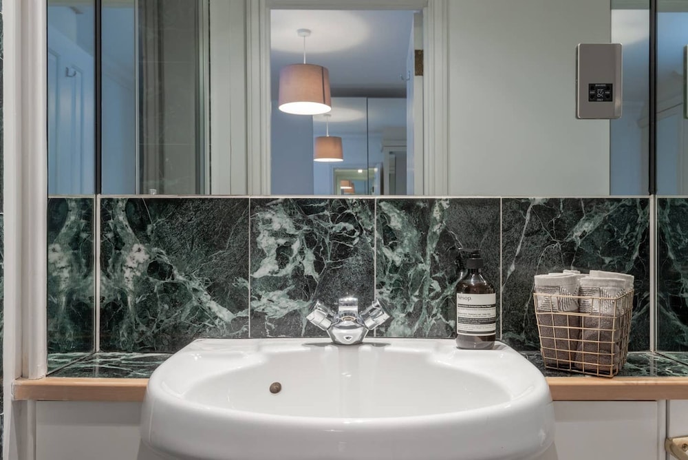 The Mayfair Muse - by Out of Office Lifestyle