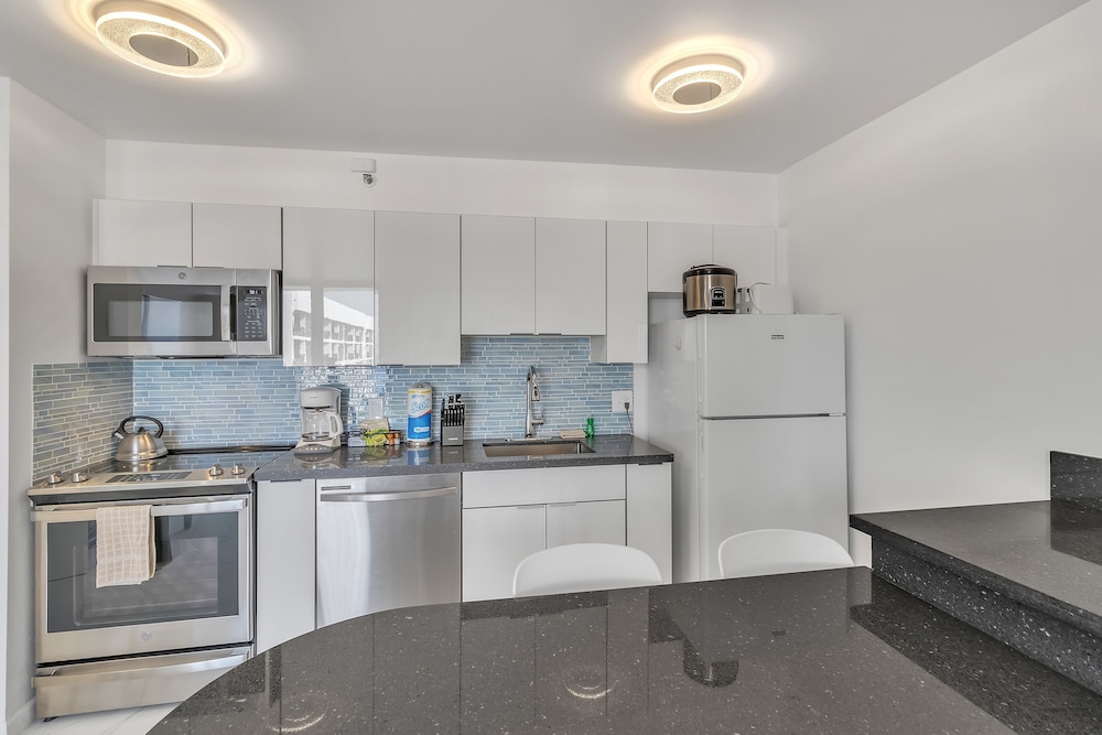 Waikiki Banyan Condo Located One Block From Waikiki Beach! by Koko Resort Vacation Rentals