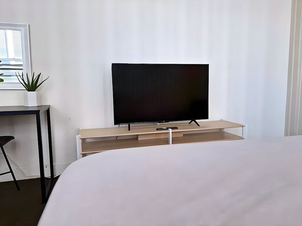 Studio in Gold Coast - SP 1204