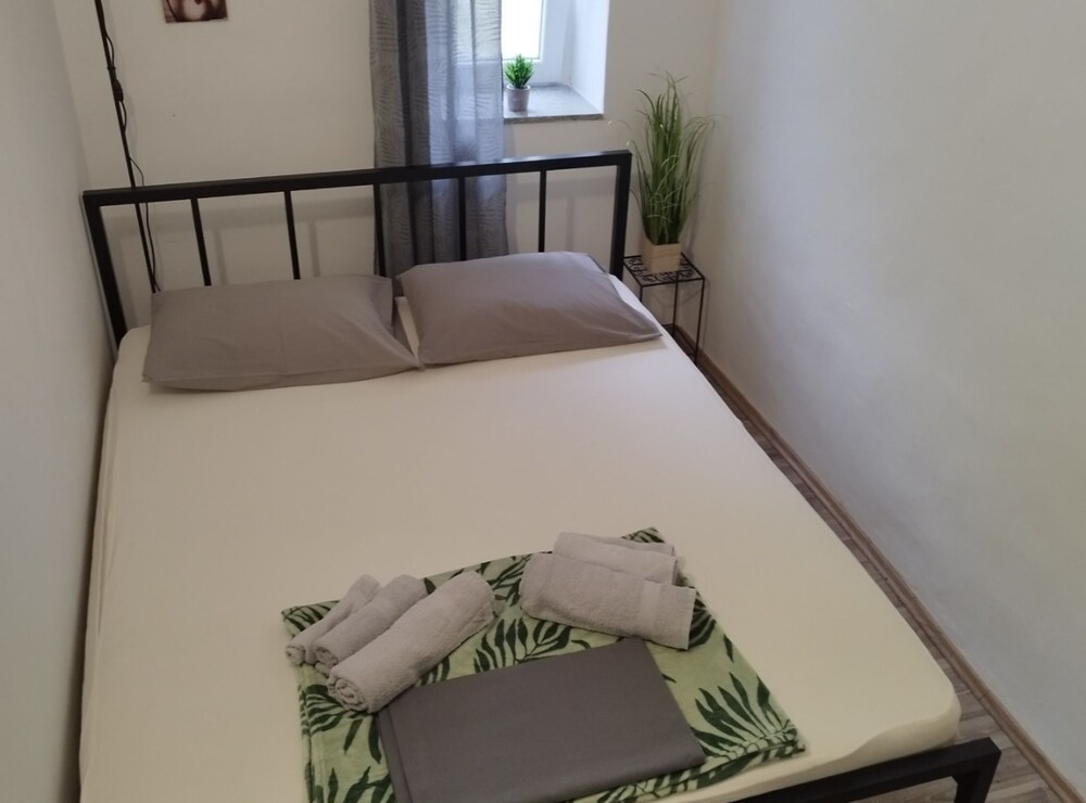 Apartment Leo Povile