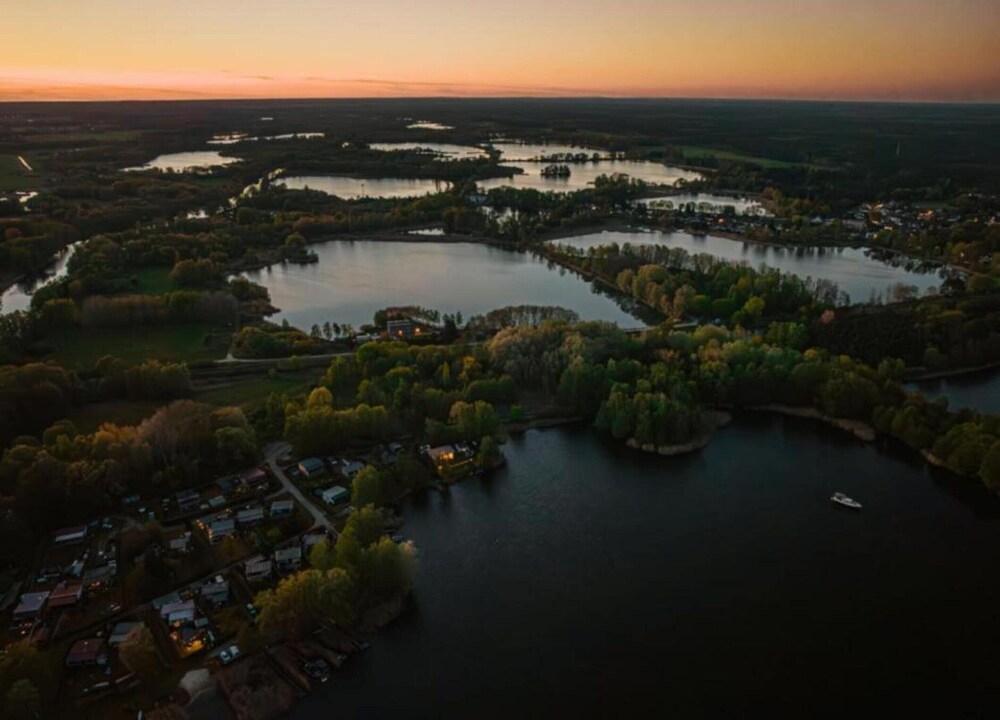Hausboot am Prerauer Stich in Zehdenick