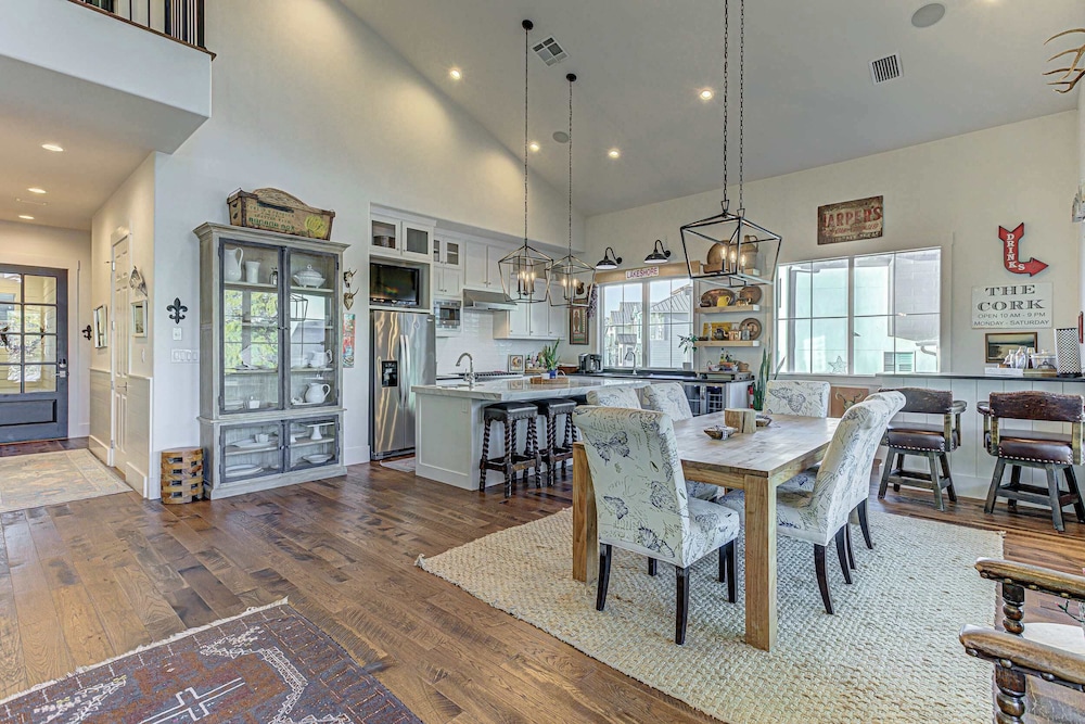 Immaculate Waterfront Home for 16 w/ Private Dock!