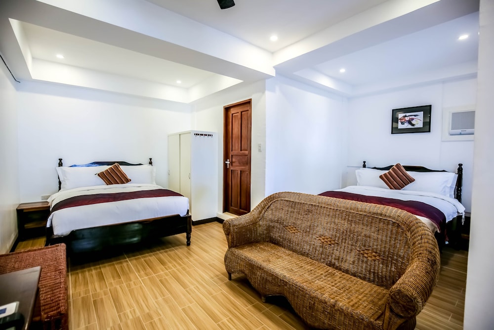 Doublegem Beach Resort and Hotel