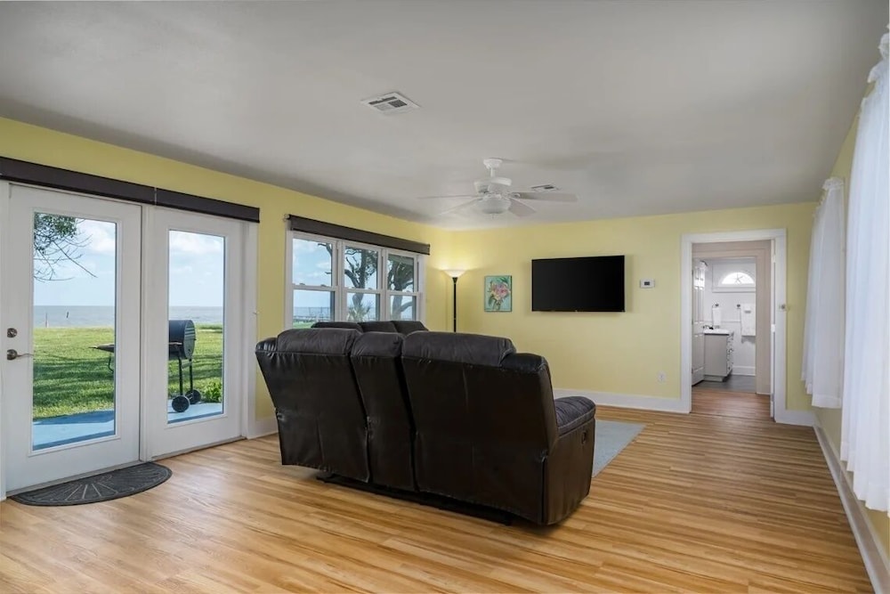 Island Time 3 Bedroom Home