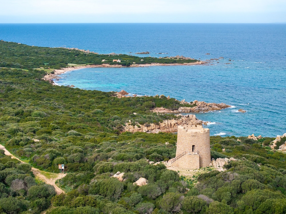 Relaxing Residence Baia dei Mirti B4 1 Bedroom Apartment Sleeps 4 -bilo-4