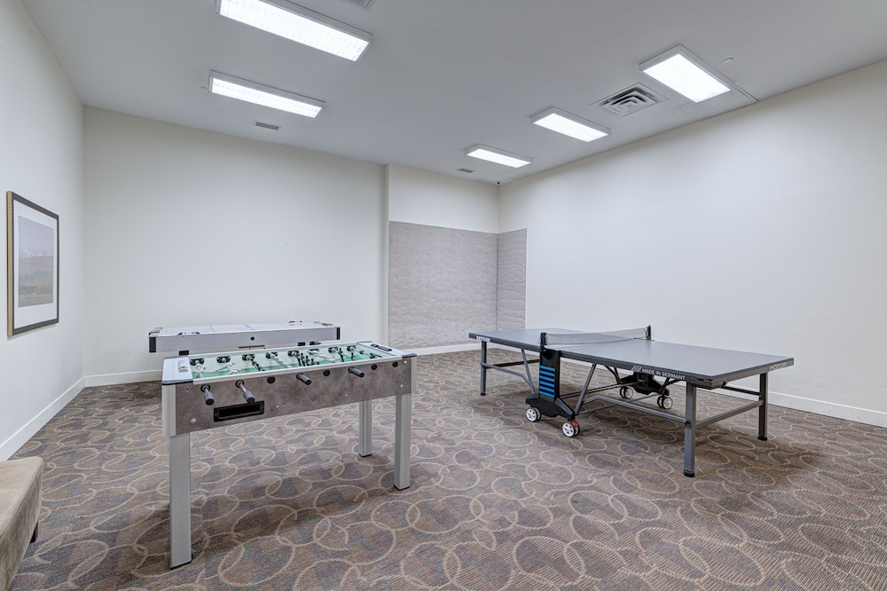 Pelicanstay at Square One Mall