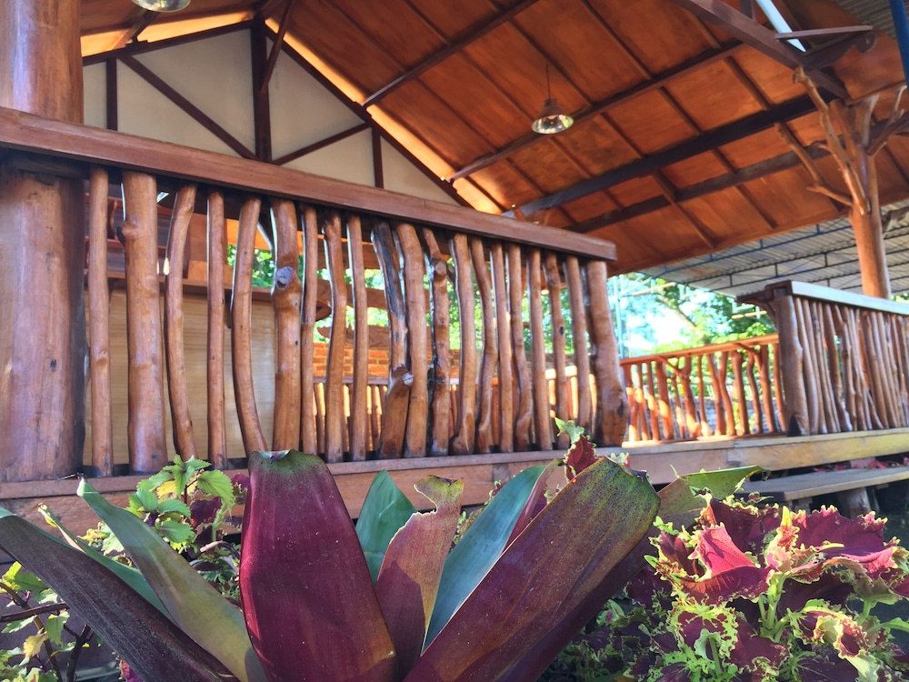Raffles Inn Labuan Bajo view 3