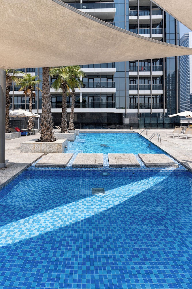 Dubaiashome - Luxury Special Stay