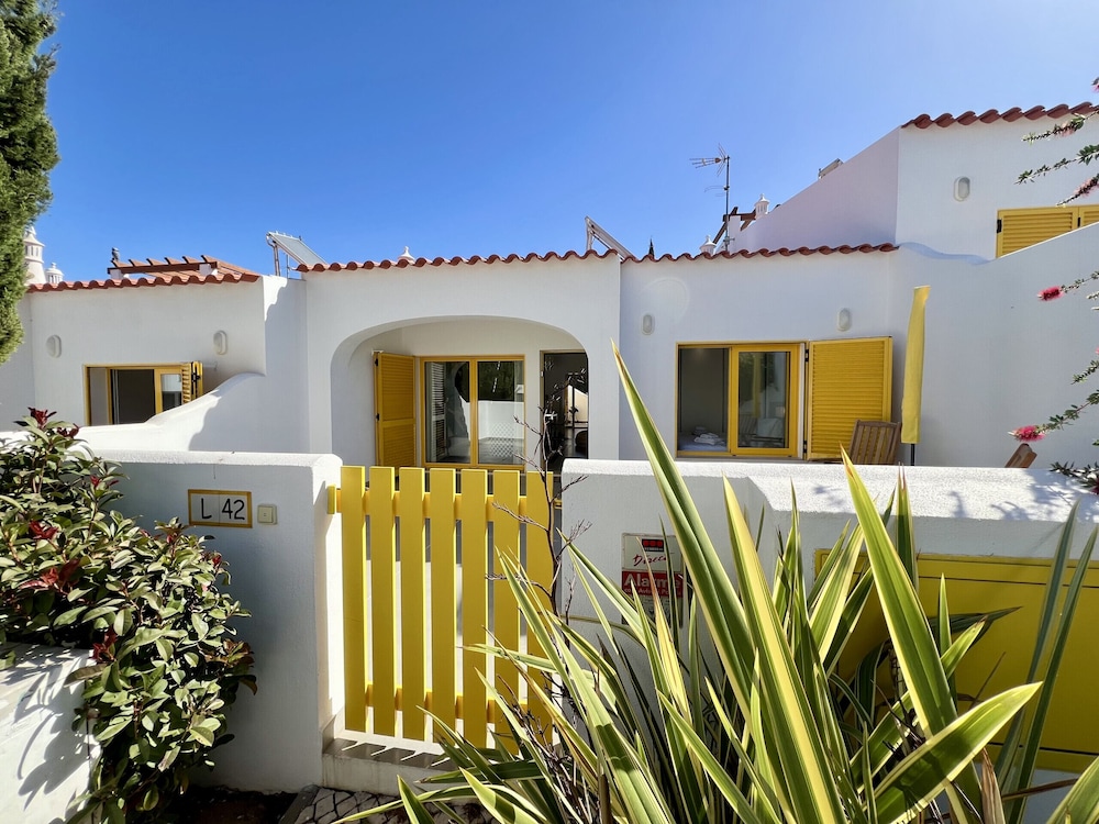 Vilamoura Club Villa 2 by Homing