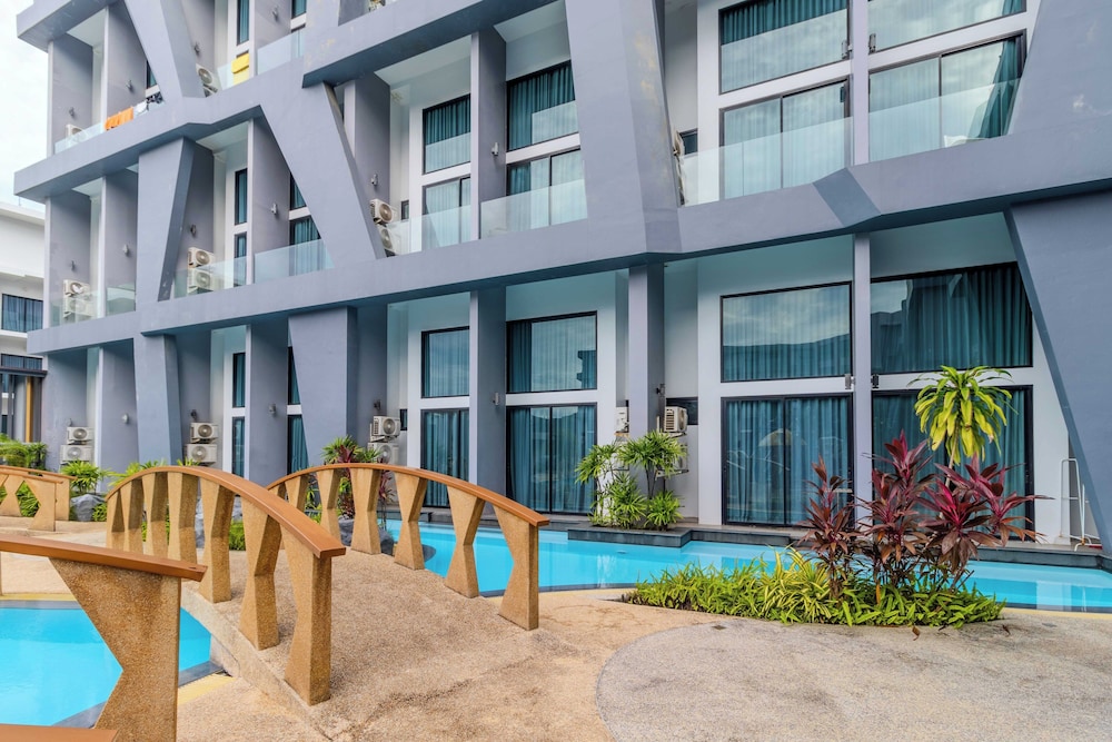 Utopia Naiharn unit B405 C248