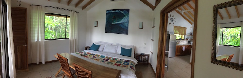 Royal Palm Villas view 3