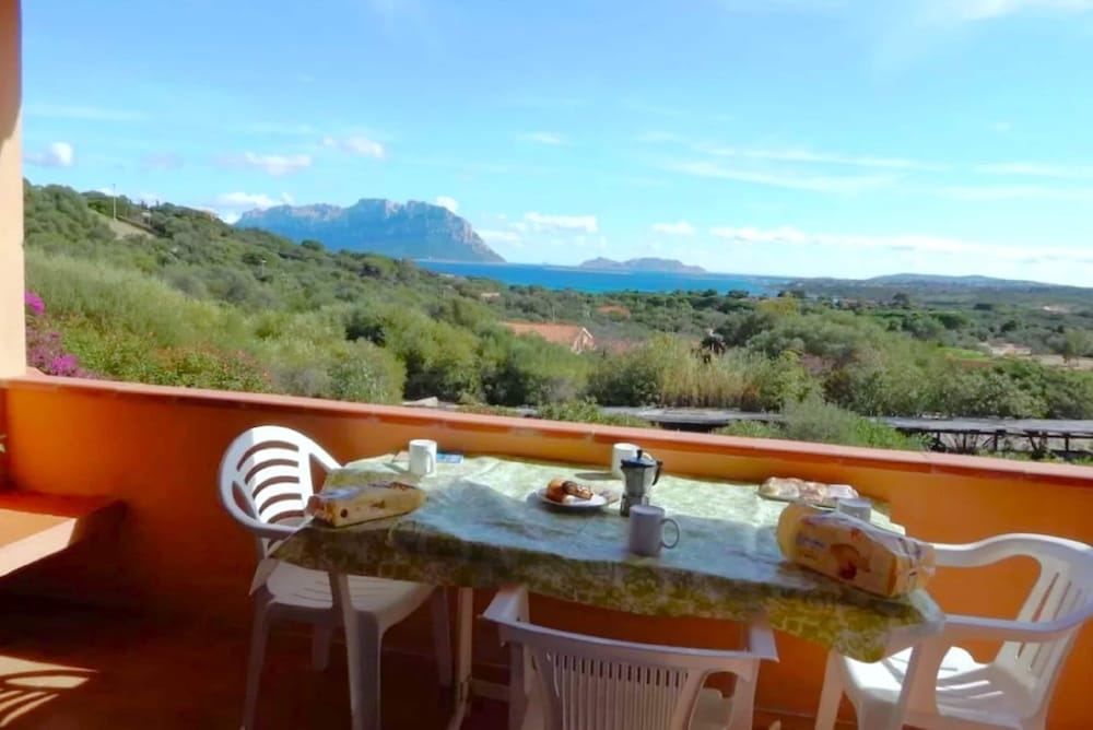 Apartment in Porto Istana Near the Beach