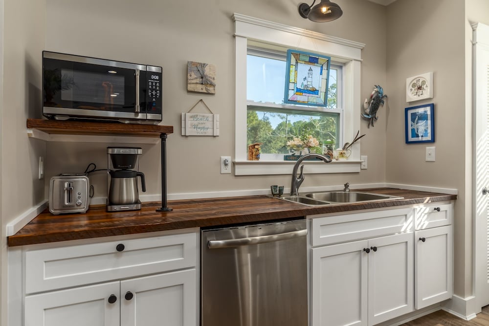 Bienville Bungalow - 304 Bienville Blvd 2 Bedroom Home