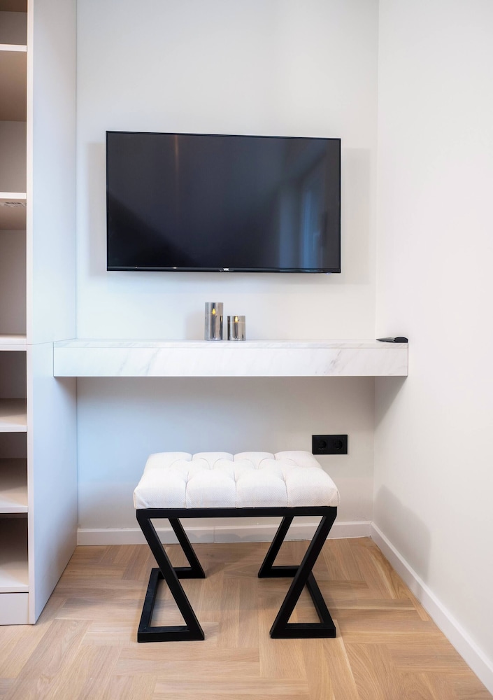Residence Republic Square- Luxury at Top Location