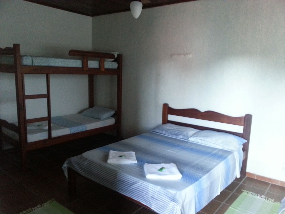 Itaúna Hostel
