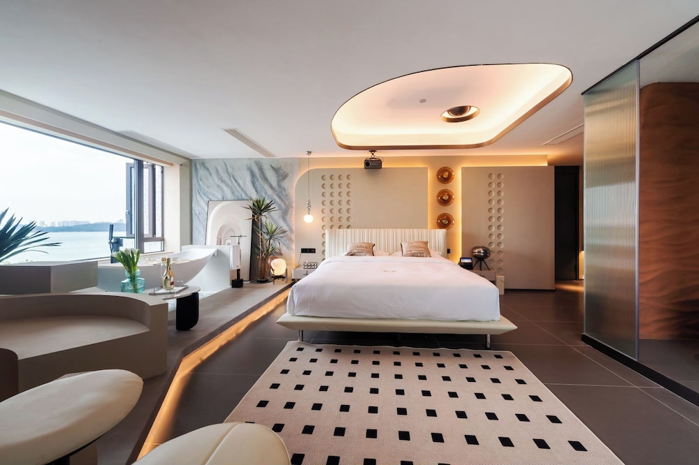 Niaodao Seaview Hostel