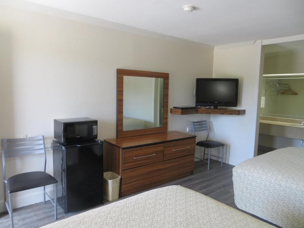 Palace Inn Wayside