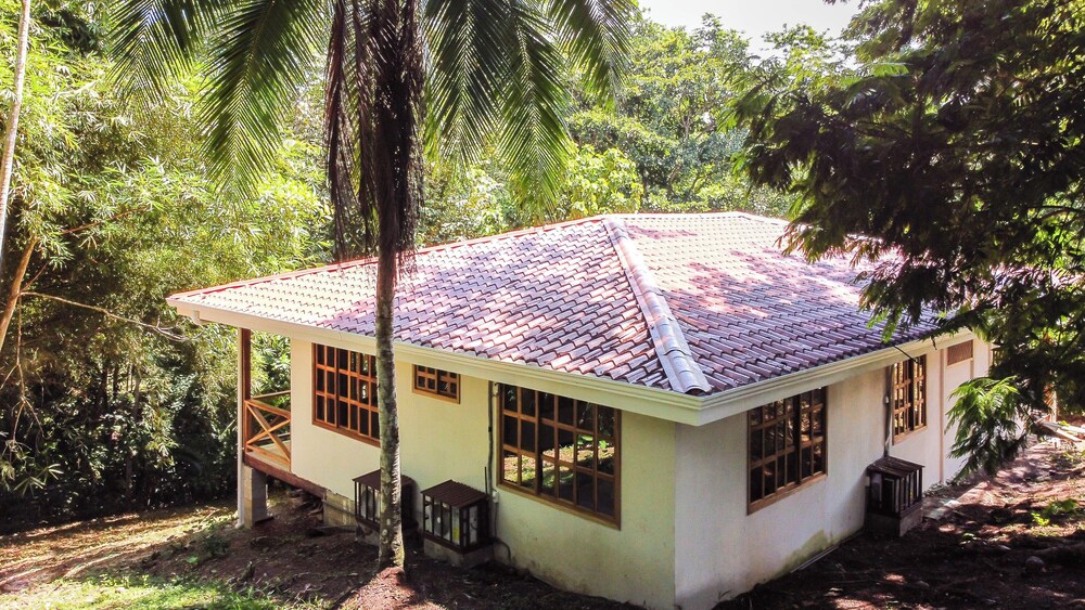 Villa Pina Dorada